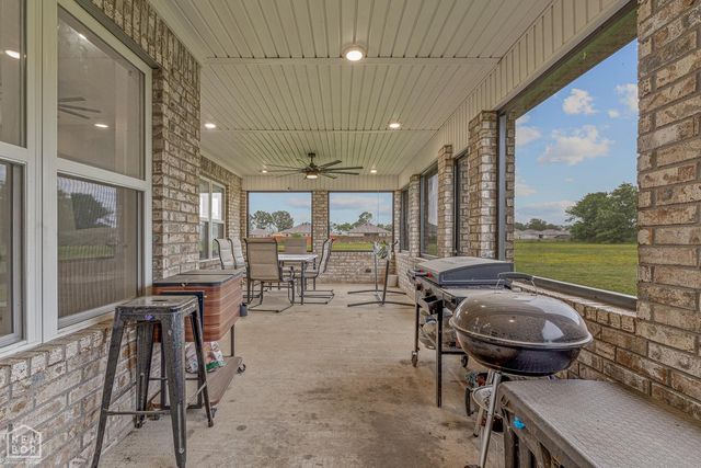 403 Elizabeth Lane, Jonesboro, AR 72401