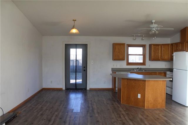 216 S Dalton Drive, Lone Jack, MO 64070