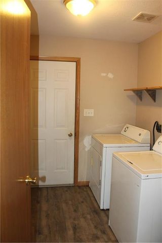 216 S Dalton Drive, Lone Jack, MO 64070