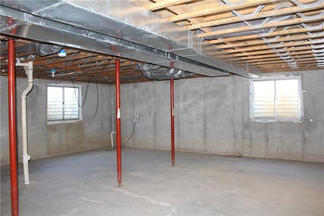 216 S Dalton Drive, Lone Jack, MO 64070