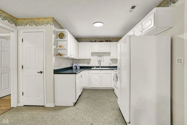 378 Camellia Lane, Bargersville, IN 46106