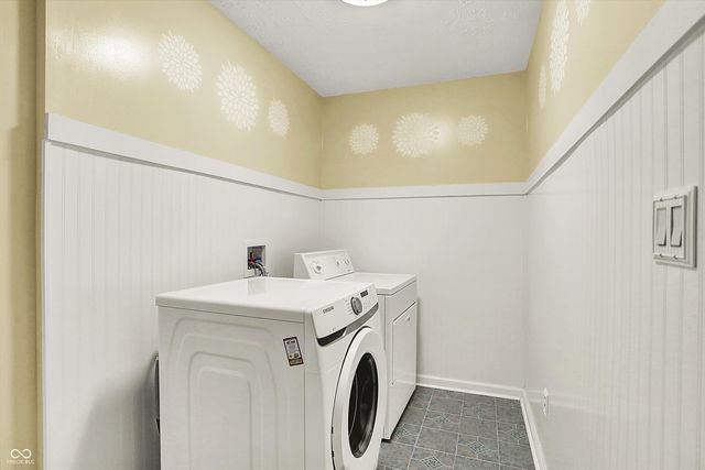 378 Camellia Lane, Bargersville, IN 46106