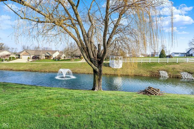 378 Camellia Lane, Bargersville, IN 46106