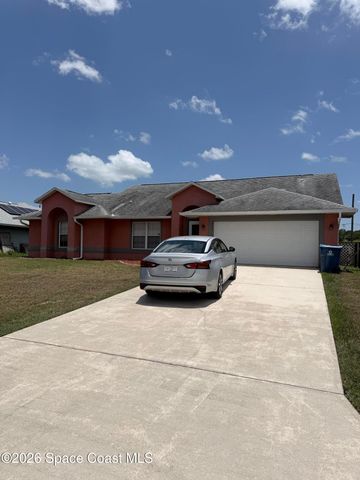 1660 Wake Forest Road NW, Palm Bay, FL 32907