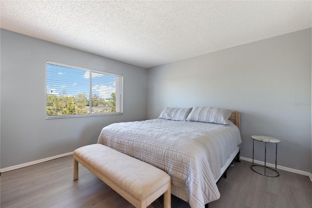 1540 GLEN OAKS DRIVE E B326, Sarasota, FL 34232