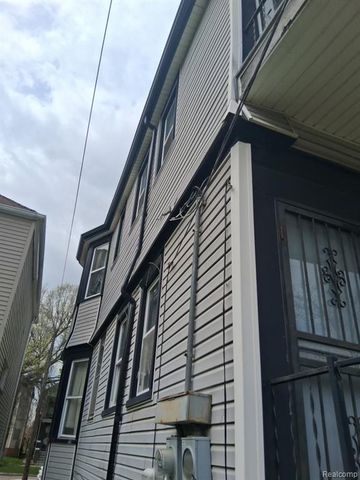 2460 Canton Street, Detroit, MI 48207