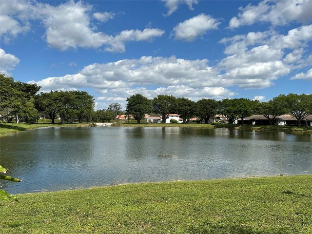 8885 Windtree Street D, Boca Raton, FL 33496