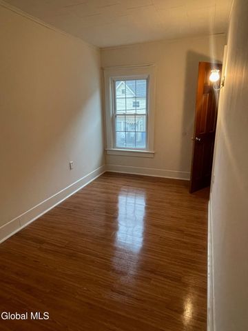 72 Park Street, Gloversville, NY 12078