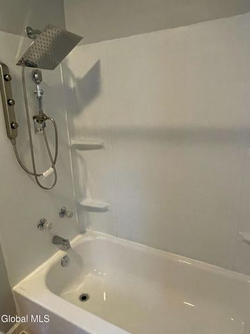 72 Park Street, Gloversville, NY 12078