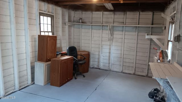 72 Park Street, Gloversville, NY 12078