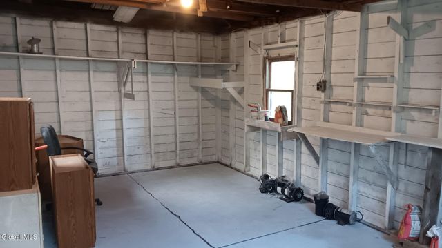 72 Park Street, Gloversville, NY 12078