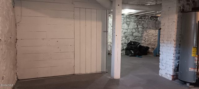 72 Park Street, Gloversville, NY 12078