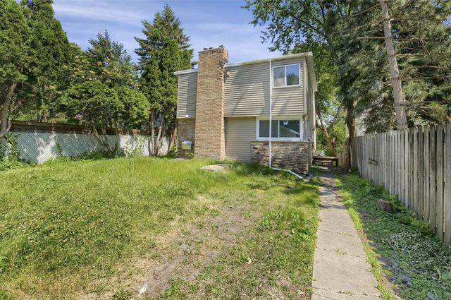 237 Cedar Lake Road N, Minneapolis, MN 55405