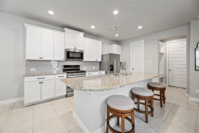 3104 Planters Peak Drive, Houston, TX 77080