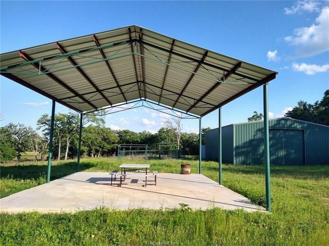 5997 County Road 308, Caldwell, TX 77836