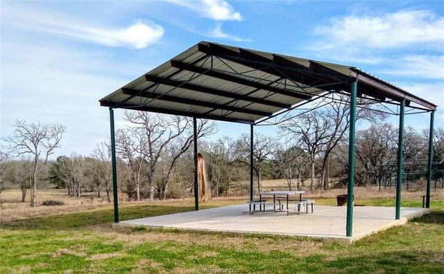 5997 County Road 308, Caldwell, TX 77836