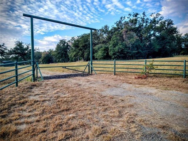 5997 County Road 308, Caldwell, TX 77836