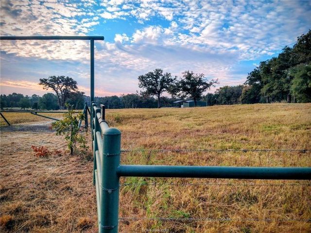5997 County Road 308, Caldwell, TX 77836