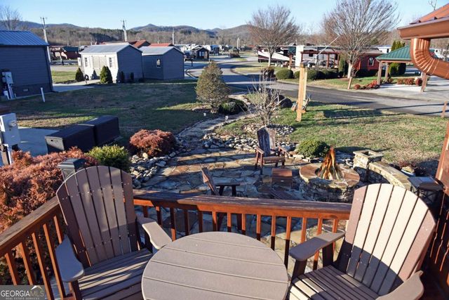 52 Foggy Mountain Road, Blairsville, GA 30512