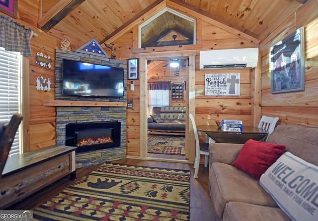 52 Foggy Mountain Road, Blairsville, GA 30512