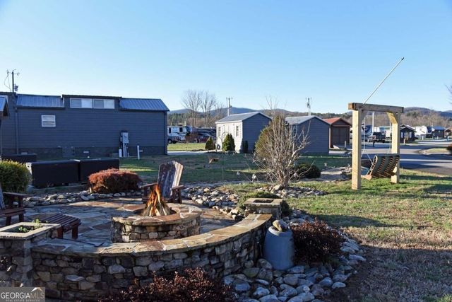 52 Foggy Mountain Road, Blairsville, GA 30512