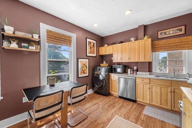 55 Ocean Ave 3, Salem, MA 01970