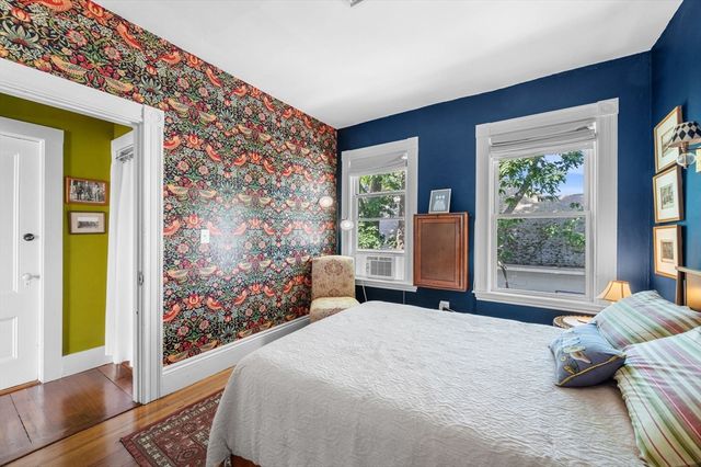 55 Ocean Ave 3, Salem, MA 01970