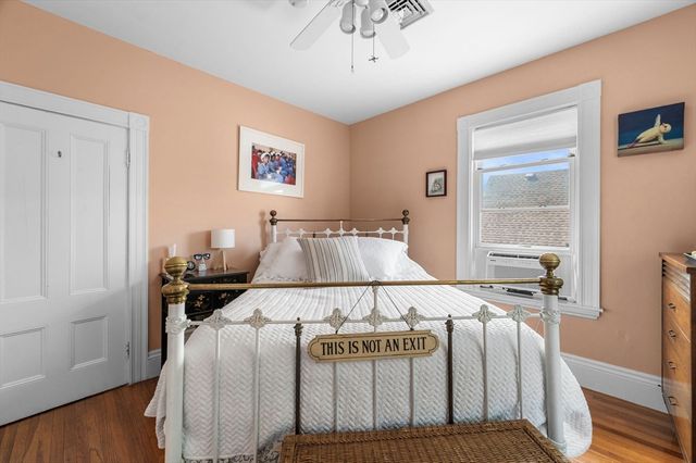 55 Ocean Ave 3, Salem, MA 01970