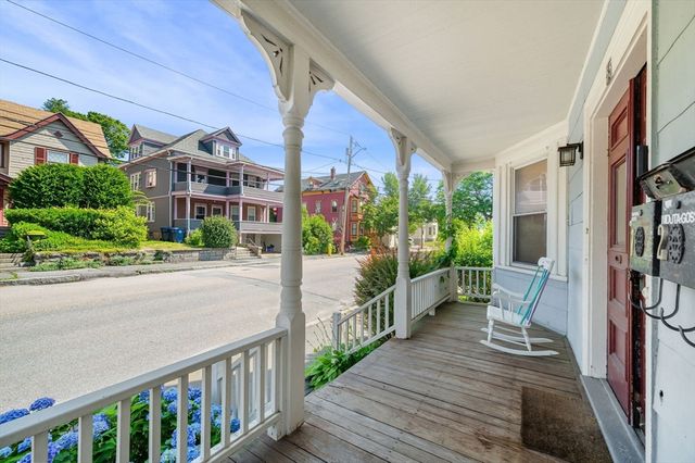 55 Ocean Ave 3, Salem, MA 01970