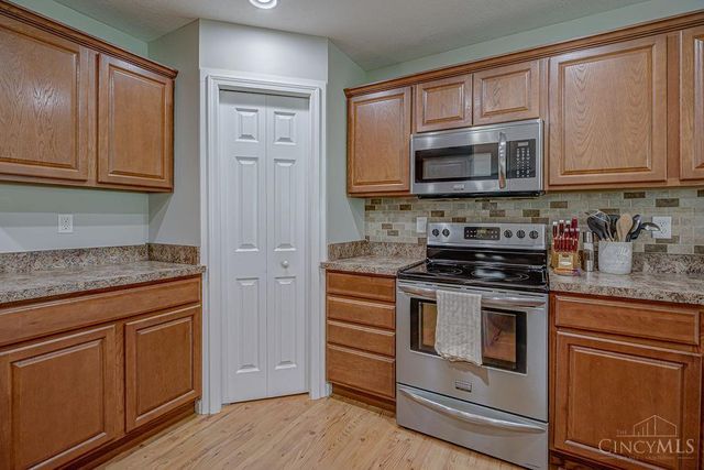 1942 Chase Avenue, Cincinnati, OH 45223