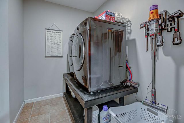 1942 Chase Avenue, Cincinnati, OH 45223