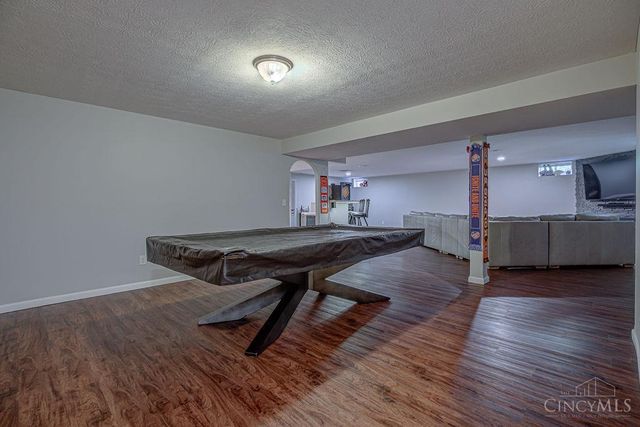 1942 Chase Avenue, Cincinnati, OH 45223