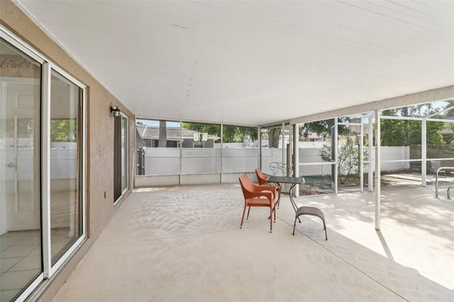 1977 S OLD MILL DRIVE, Deltona, FL 32725