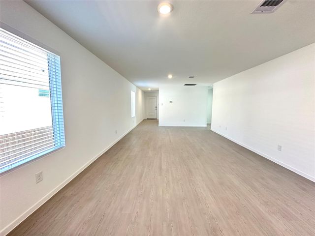 438 Southern Magnolia Way, Magnolia, TX 77354