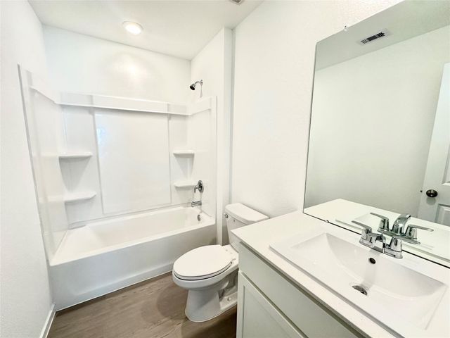 438 Southern Magnolia Way, Magnolia, TX 77354