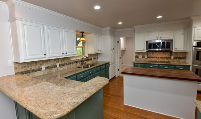 9801 Talleyran DR, Austin, TX 78750