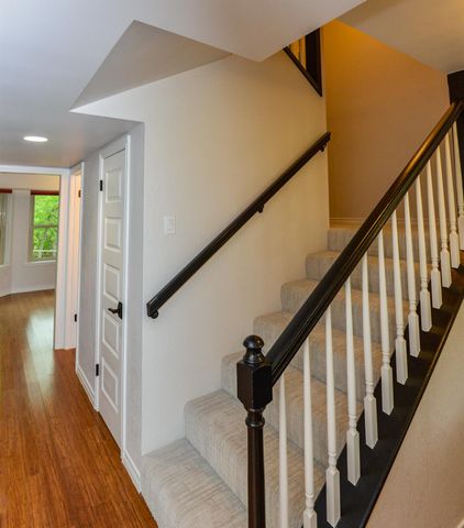 9801 Talleyran DR, Austin, TX 78750