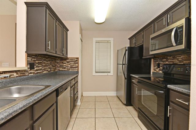 952 BIRD BAY COURT 100, Lake Mary, FL 32746