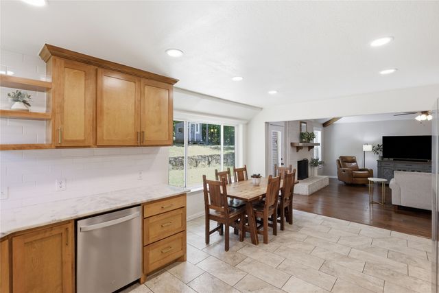 1000 Hillside Drive, Keller, TX 76248