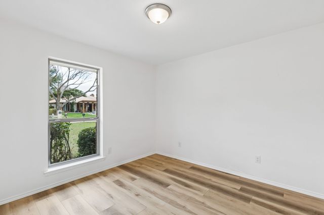 1611 Heather Glen Court, Richardson, TX 75081