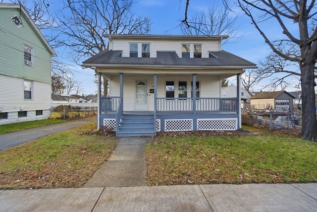 152 Monrovia St, Springfield, MA 01103