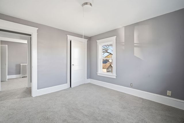 152 Monrovia St, Springfield, MA 01103