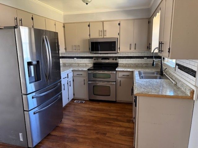 584 Blue Springs Rd, Smithville, TN 37166