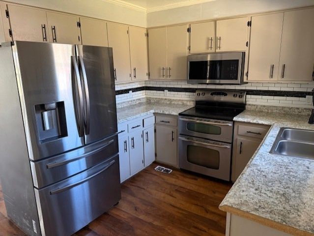 584 Blue Springs Rd, Smithville, TN 37166