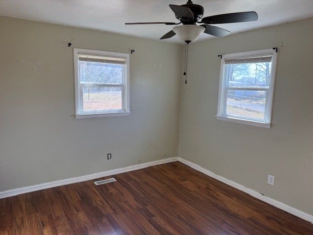 584 Blue Springs Rd, Smithville, TN 37166