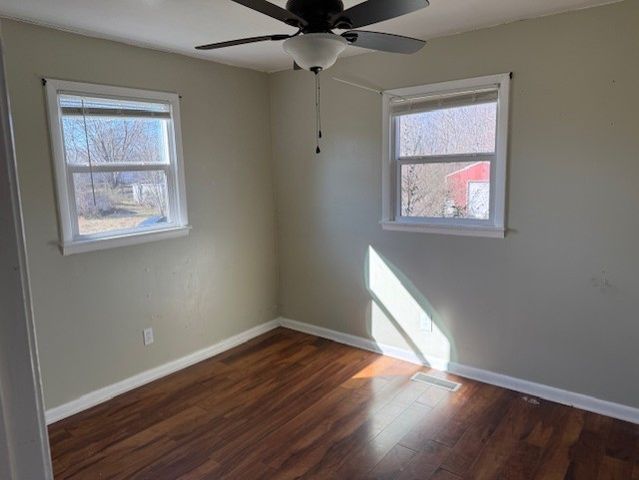 584 Blue Springs Rd, Smithville, TN 37166