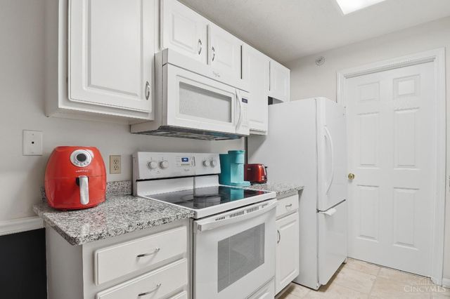 3161 Preserve Lane, Colerain Twp, OH 45239