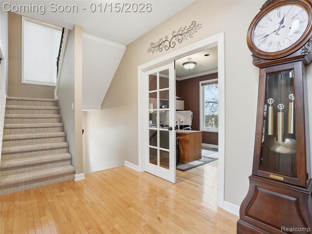 8249 Brookstone Lane, Clarkston, MI 48348