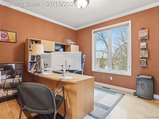 8249 Brookstone Lane, Clarkston, MI 48348