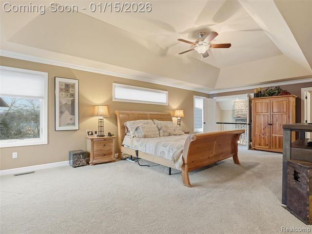 8249 Brookstone Lane, Clarkston, MI 48348